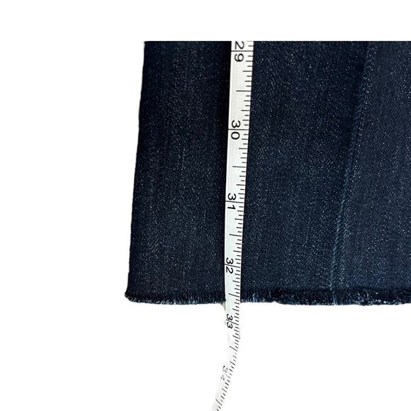 Joe's Jeans Rocker Fit- Flare Leg Low rise size 27 Dark Wash Raw Hem - Picture 7 of 9